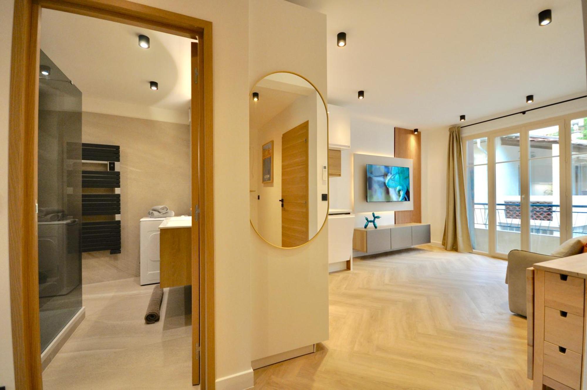 Monaco # Menton - 6 Persons - 2 Bedrooms - Full Renovated - Private Parking - Hypercenter - Clim - Beach And Sun Exterior foto